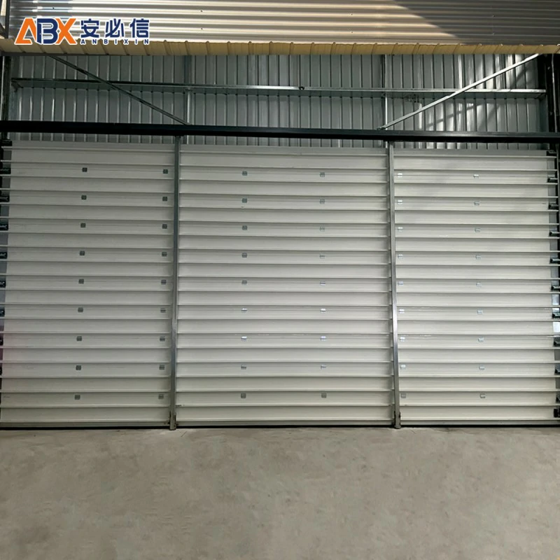 可克达拉铝板滑升门